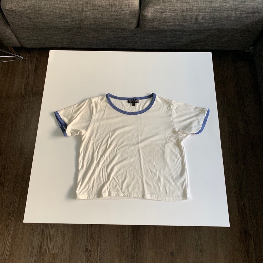 Topshop Slightly Cropped T-Shirt Size 6